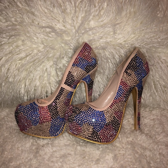 Diamond Color High Heels - Picture 1 of 4